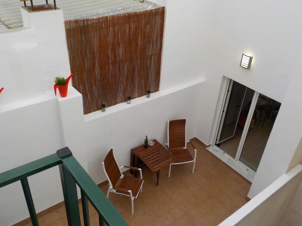Attic At 91 Apartment Pinoso Exterior photo